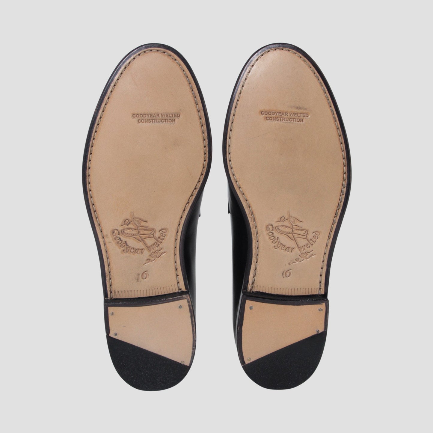 98976 / CALF / BLACK / LEATHERSOLE / UK6.0(25.0cm)