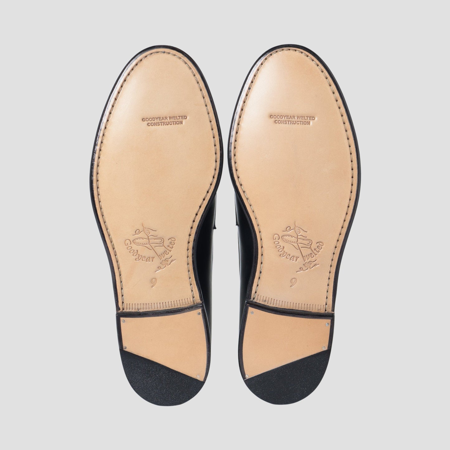 98998 / CALF / BLACK / LEATHESOLE / UK9.0(28.0cm)