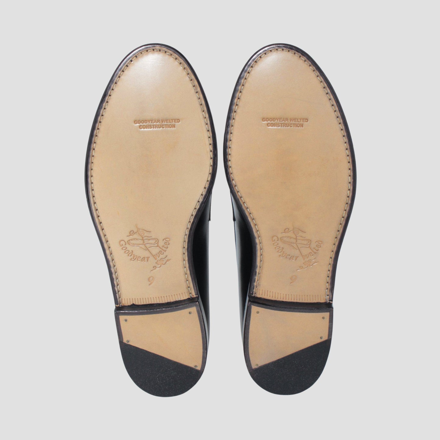 98998 / CALF / BLACK / LEATHERSOLE / UK9.0(28.0cm)