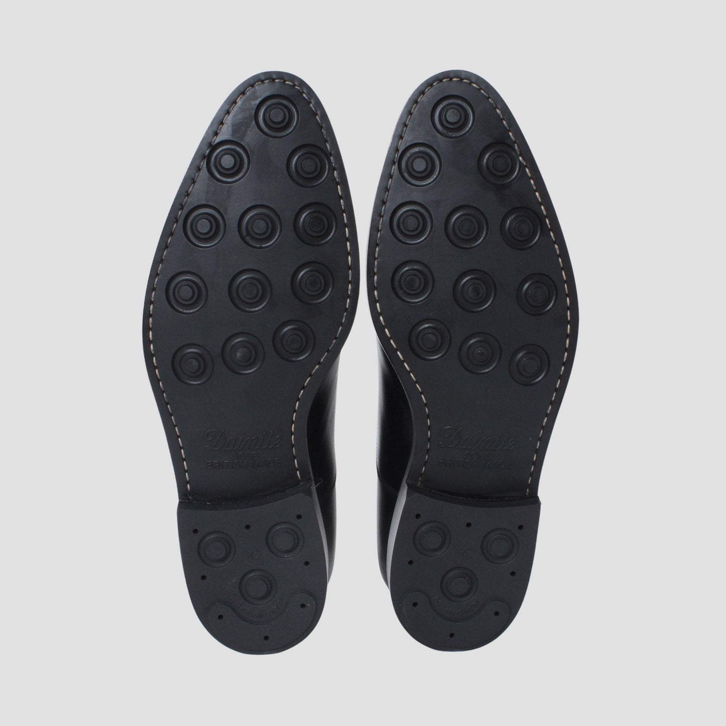 98321 / CALF / BLACK / DAINAITESOLE / UK8.5(27.0cm)