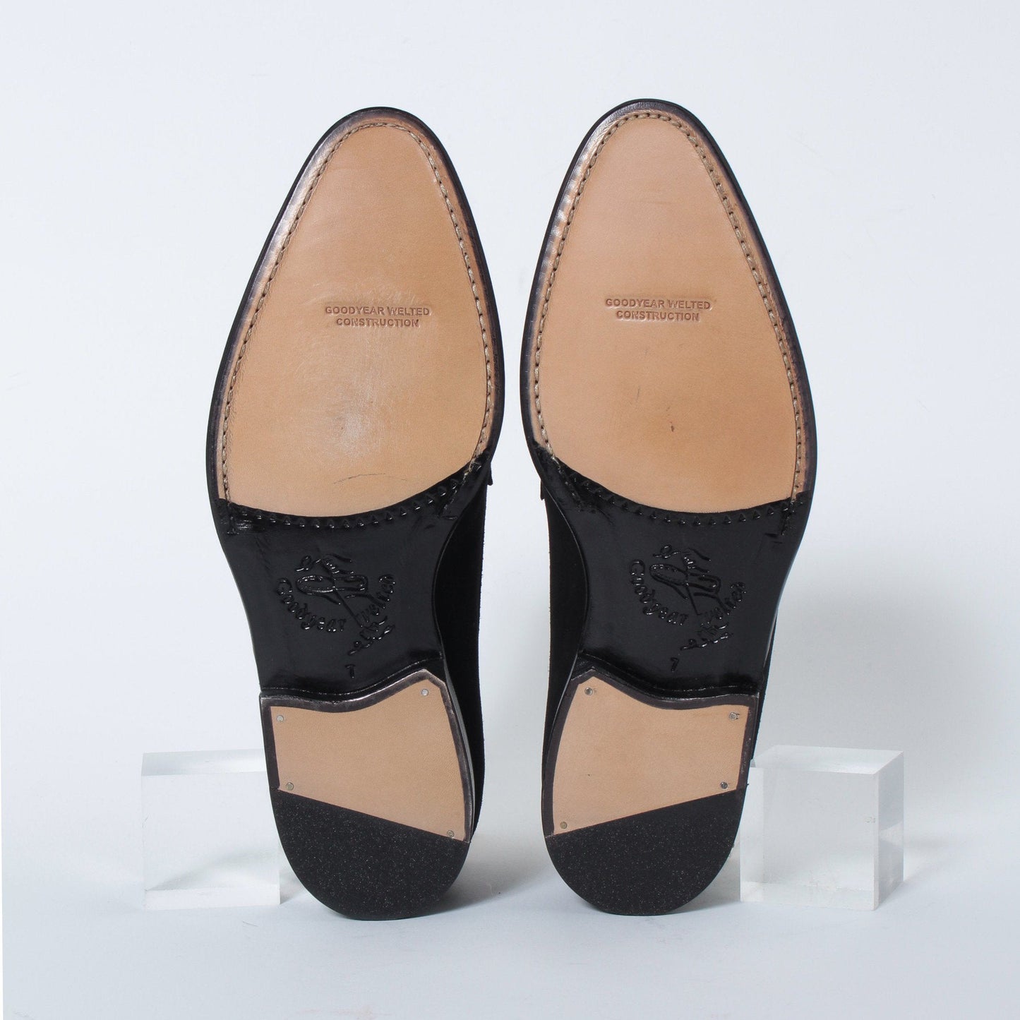 99043 / SUEDE / BLACK / LEATHERSOLE / UK7.0(25.5cm)