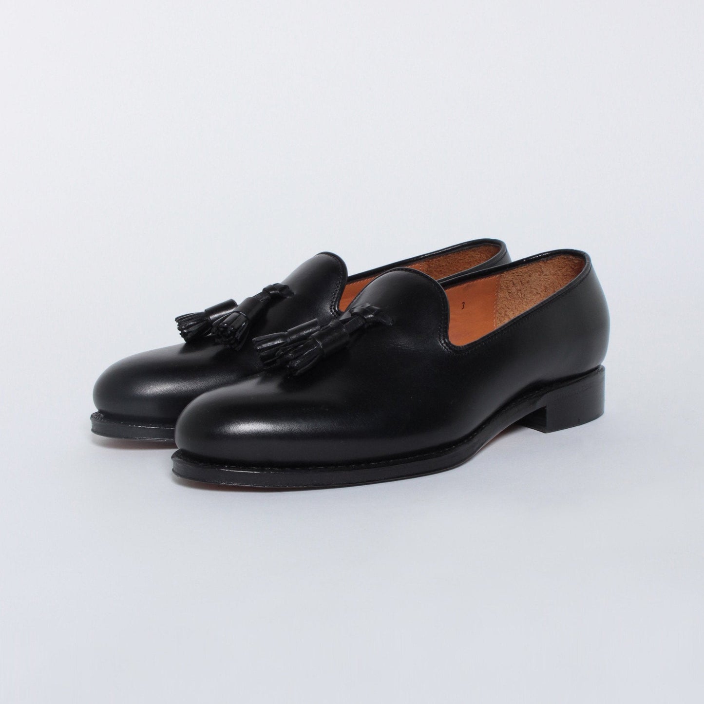 98930 / CALF / BLACK / LEATHERSOLE / UK3.0(22.0cm)