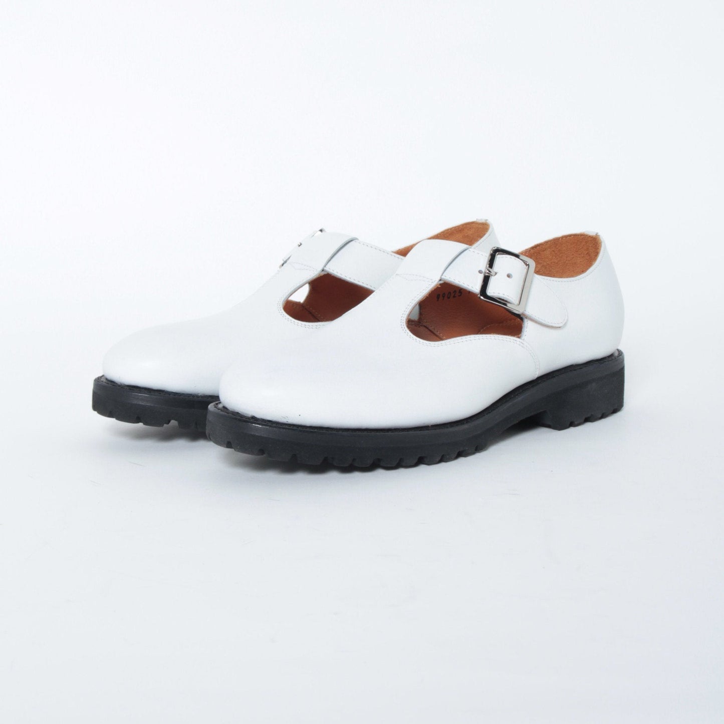 99025 / CALF / WHITE / VIBRAM SOLE / UK4.0(23.0cm)