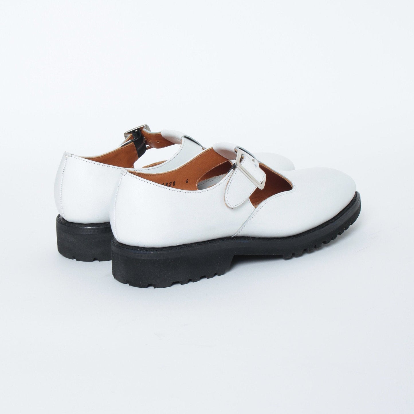 99025 / CALF / WHITE / VIBRAM SOLE / UK4.0(23.0cm)